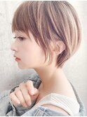 Say.ショートボブホワイトグレージュミニウルフぱっつん前髪青山