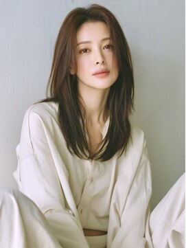 アルトリスト(Altruist Aging×HAIR&SPA) ★ダークアッシュ大人ガーリーボブ着物ミディアムレイヤーカット