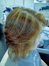 カットハウスマイケル(CUT HOUSE MICHAEL) セミロング レイヤー