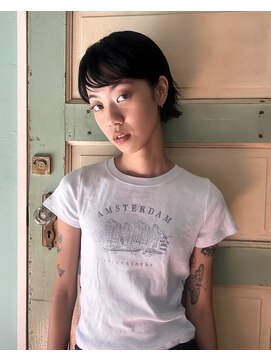 ランプ 代官山(the lamp) ショートボブウルフレイヤー透明感カラー