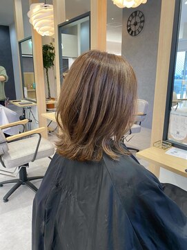 レム 長町店(L.E.M) 柔らかベージュウルフ