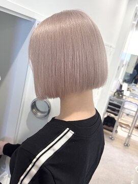 サンクプロジェクト(cinq PROJECT) 原宿韓国顔周りボブミルクティーグレージュホワイトブロンド