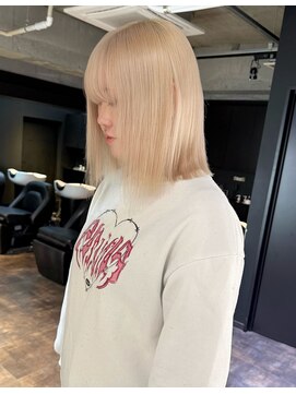 リンドトウキョウ(LINDO TOKYO) 抜きっぱなしブロンド/大阪/心斎橋/ブリーチ/縮毛矯正