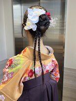 ディティカ サウ(Dityca sow) タイトスタイル