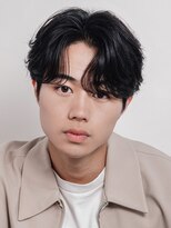 メンズヘアセンス 渋谷(MEN'S HAIR SENSE)&nbsp;ニュアンスパーマ/センターパート/メンズ/眉毛/フェザーパーマ