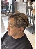 メンズ大分ハイトーンブリーチバレイヤージュカラースタイル