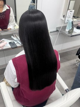 ロエ 元町店(Loe) 艶髪/髪質改善縮毛矯正/髪質改善