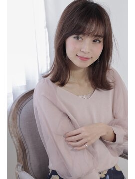 カシェット(cachette) cachette ナチュラルな外ハネ☆柔らかストレート☆