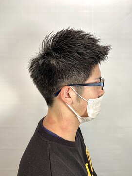 クオリス 上板橋店(QUALIS) ビジネスソフトモヒカンスタイル【刈り上げ/アップバング】