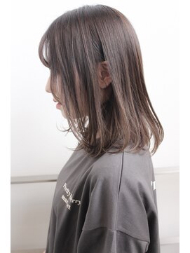 アルテロワジール(Alte Rowazle) 魔法のバブルx暗髪ストレート