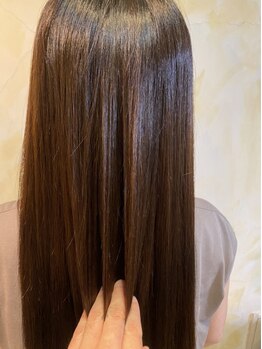 ヘアーアンドメイク キノトロープ(H&M KINOTOLOPE)の写真/髪質改善トリートメントが自慢◎今までのヘアケアとは違い髪を根本からキレイにし、うるツヤを実感できる♪