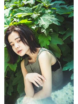 リュヌ ホロスコープ(lune horoscope) 大人ナチュラル切りっぱなしボブ/ミディアム