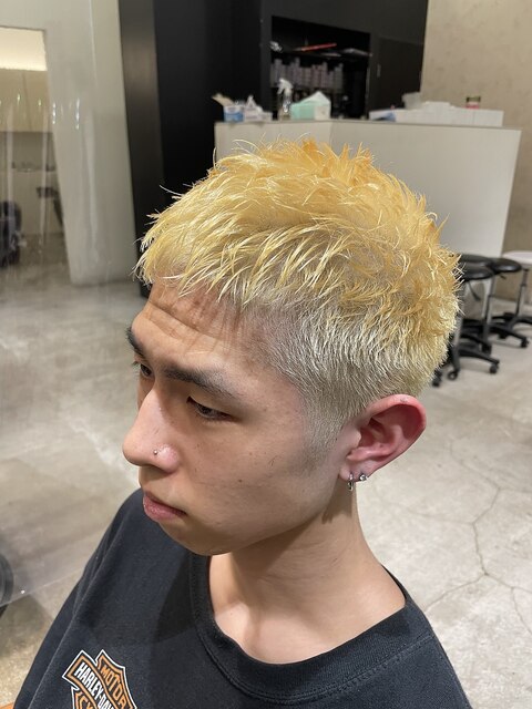 blond buzz cut  山本　日輪