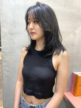 ロンドポレール 北千住(Lond polaire) レイヤーカット×アッシュグレイ