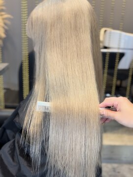 ビビ(VIVI) ケアブリーチ/ハイトーン/髪質改善