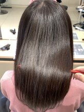 ケンジサナンド(KENJE Sanando)