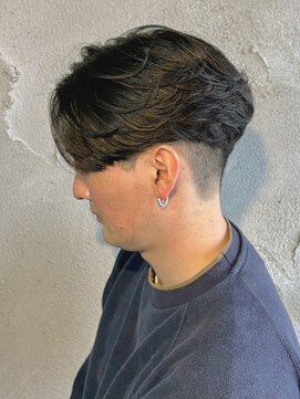 ニアウ 高崎店(Niau) ニュアンスパーマ縮毛矯正群馬高崎メンズ眉毛韓国刈り上げ