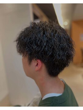 ヴィヴァーチェイルソーレ(VIVACE ilsole) ２０代３０代メンズツイストスパイラル