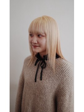 ハロウ ブロンドカラー