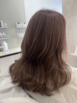 アルバ(Alba)&nbsp;細ハイライト×ピンクベージュ