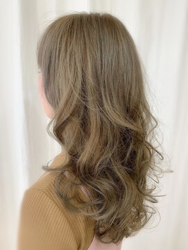 ダマーニ 表参道(DAMANI) 似合わせカット/ミディアムレイヤーカット[表参道駅]