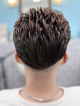 サムズヘア(Sam's hair) メンズカットアイロンパーマスキンフェード