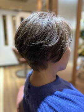 オリザヘアー 鎌取(oryza hair) 《オリザヘアー》白髪ぼかし ハイライトショート