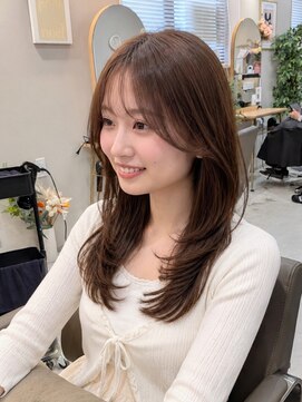 クリーム 町田(Cream) 結んでも可愛い顔まわりレイヤー×ブリーチなし透明感ベージュ