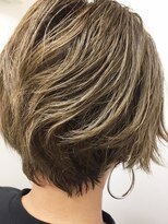 シアン ハンサムショート