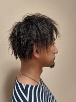 ヘアーズクラム ツーブロックツイストパーマ