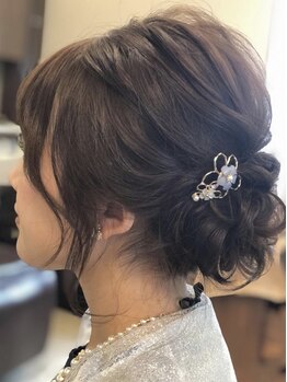 トムズガーデン(TOM'S GARDEN)の写真/【栃木市】結婚式など"大切な記念日"のヘアは、なりたいイメージに寄り添うトムズにお任せ♪<早朝要相談◎>