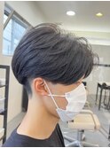 毛流れセンターパート 刈り上げニュアンスパーマ
