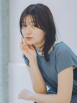 センスヘア(SENSE Hair) シンプルレイヤーミディアム