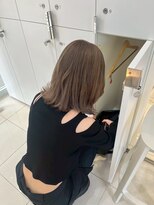 ガリカ 横浜(Gallica) 赤み抑えたミルクティーベージュカラー×レイヤーボブ