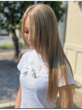 ドール(DOLL) 【ケアブリーチ1回】ミルクティベージュ