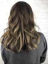 ルービック 難波(Rubik's)&nbsp;Rubikカラーデザイン