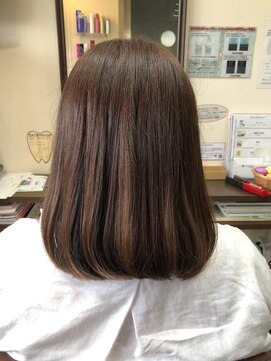 リッツファミリーズピコ めがね橋店(RIT FAMILYZ PIKO) ピンク系ヘアカラー