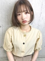 ルノン(LUNON) ほんのりピンクでつくるベージュのしっとりボブ