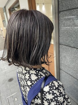 イル(iLu.) ハイライトボブ