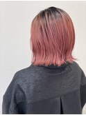 外ハネ×ピンクカラー