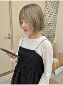 ハイトーンベージュ ×ボブ /akari