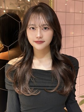 ルームバイシー 新宿(Loom. by Sea) 大人ガーリー×ダークアッシュ[似合わせカット/ミディアム]