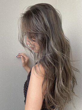 ノラギンザユー(NORA GINZA/U) 外国人風ハイライト