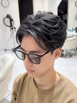 バース 梅田中崎町店(BIRTH) 50代40代白髪ぼかしシルバーメッシュバレイヤージュ