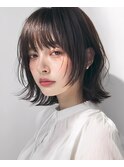 透明感艶髪美髪チャコールグレー×レイヤーショートボブ
