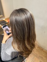 エストヘアーバイ フレンズ 新宿店(est hair by friends)&nbsp;ハイライト/グレージュ