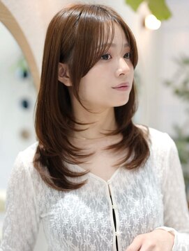 レジット 海老名(Legit) レイヤーカット/うすめ前髪/韓国風/小顔/30代40代50代◎海老名