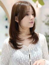 レジット 海老名(Legit) レイヤーカット/うすめ前髪/韓国風/小顔/30代40代50代◎海老名