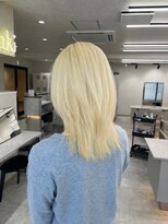 ソメルン 秋葉原&nbsp;秋葉原で叶えるホワイトブロンドヘア