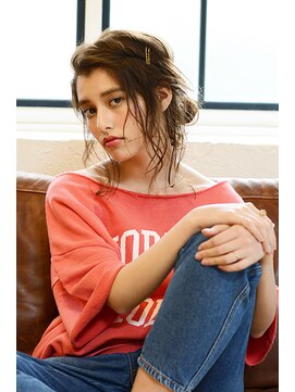 アース 前橋店(HAIR&MAKE EARTH) オトナなラフお団子アレンジ